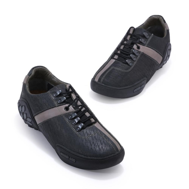 Aggregate 136+ woodland black sneakers