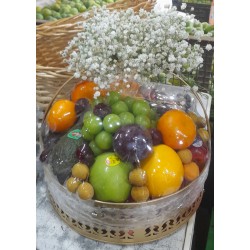 FRUITS GIFT BASKET